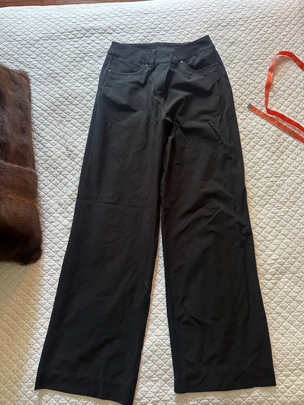 RARE lululemon  Black High-Rise Wide Leg Pants